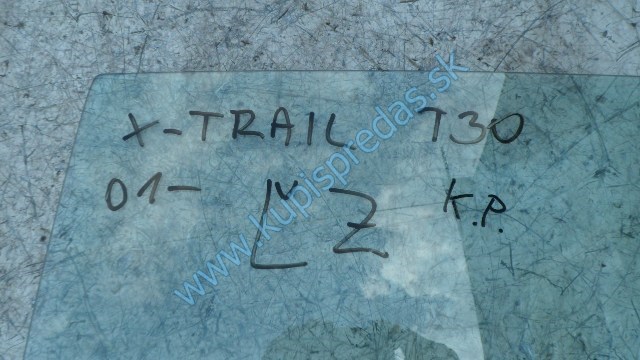 ľavé zadné sklo sťahovacie na nissan x-trail t30, 